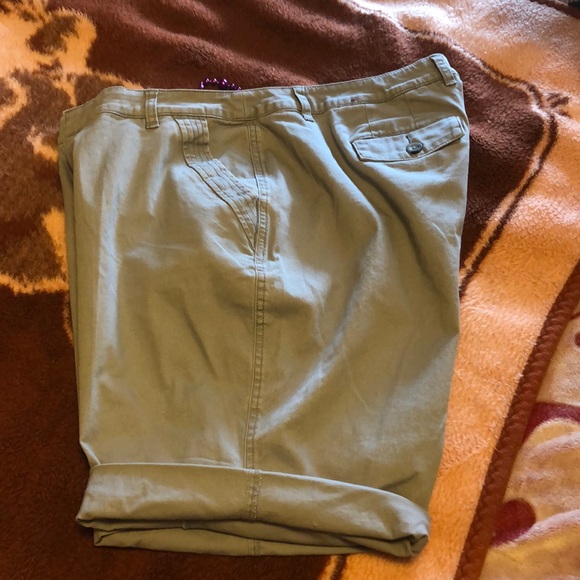 Lightweight shorts - Picture 5 of 5